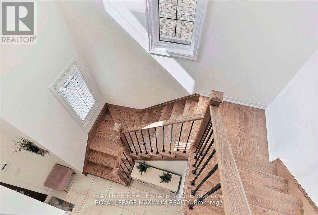 171 Cherryhurst Road, Oakville, Ontario  L6M 0W1 - Photo 12 - W12774262