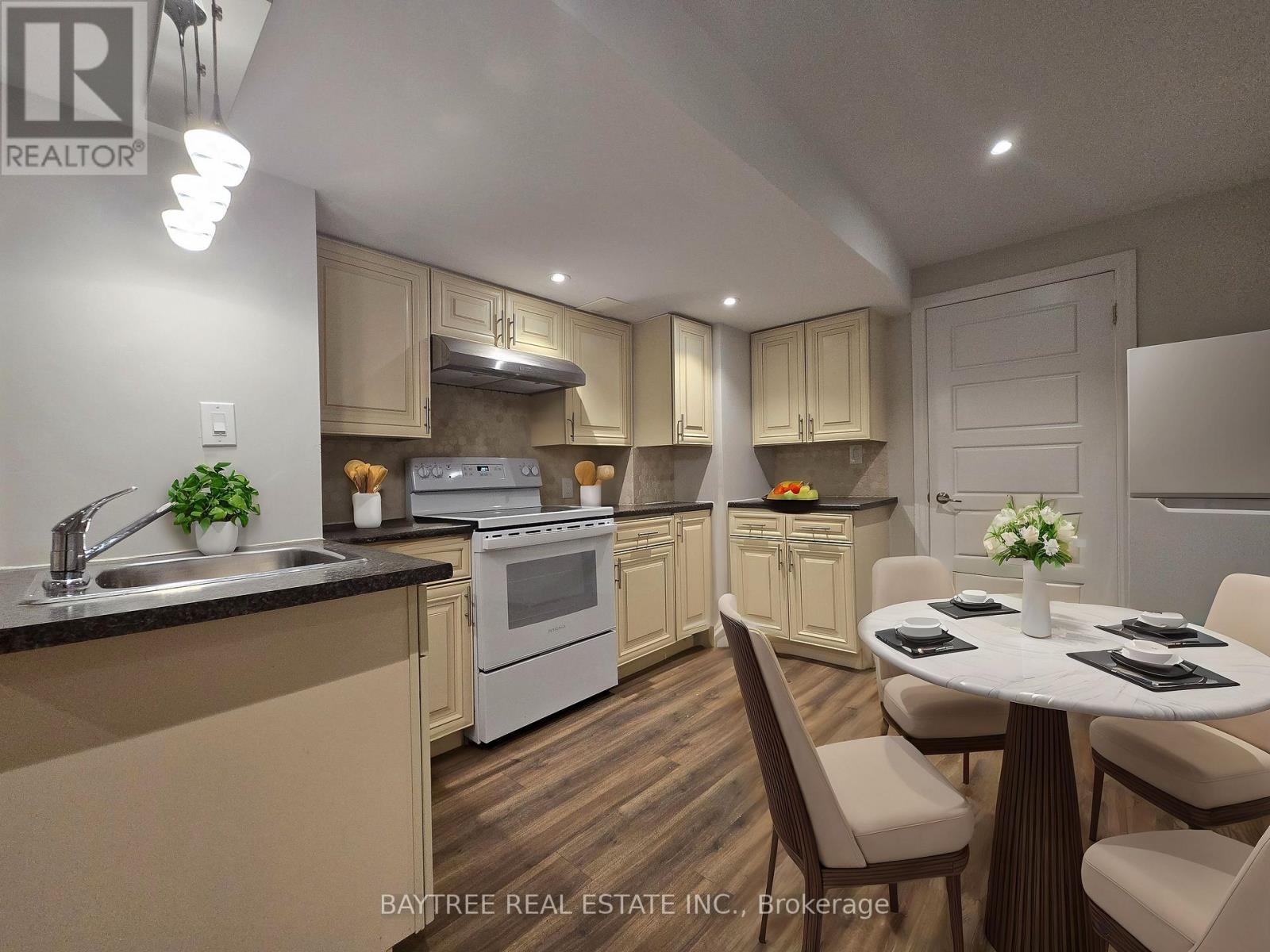 171 Cherryhurst Road, Oakville, Ontario  L6M 0W1 - Photo 24 - W12774262