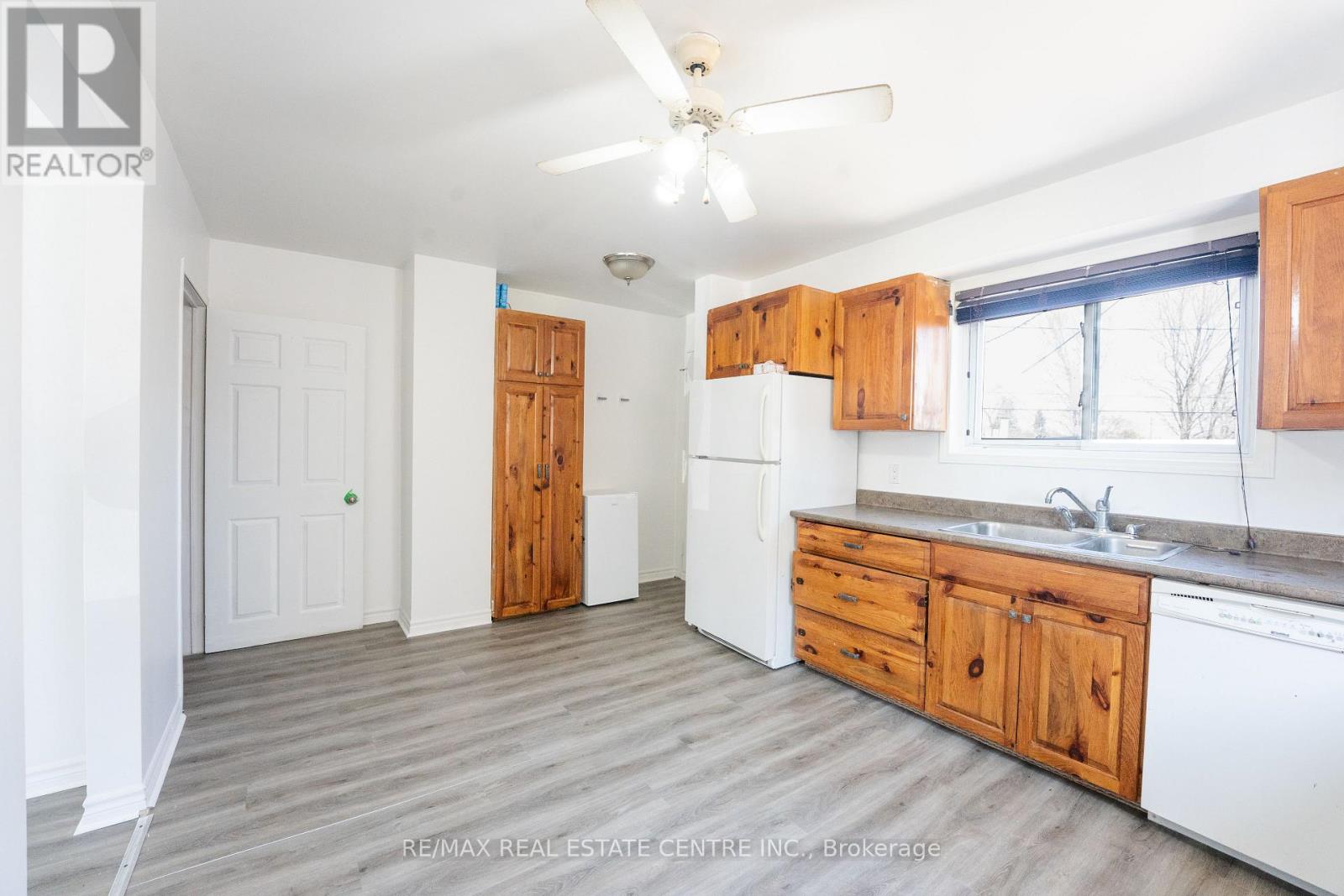 231 Perth Street, Brockville, Ontario  K6V 5E7 - Photo 6 - X12774242