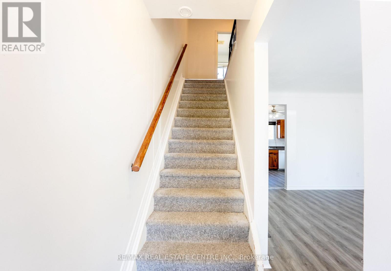 231 Perth Street, Brockville, Ontario  K6V 5E7 - Photo 7 - X12774242