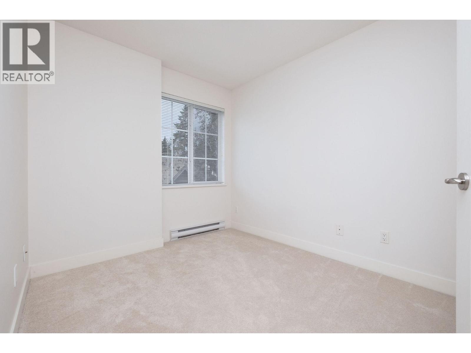 Listing Picture 25 of 33 : 24 8533 CUMBERLAND PLACE, Burnaby / 本拿比 - 魯藝地產 Yvonne Lu Group - MLS Medallion Club Member