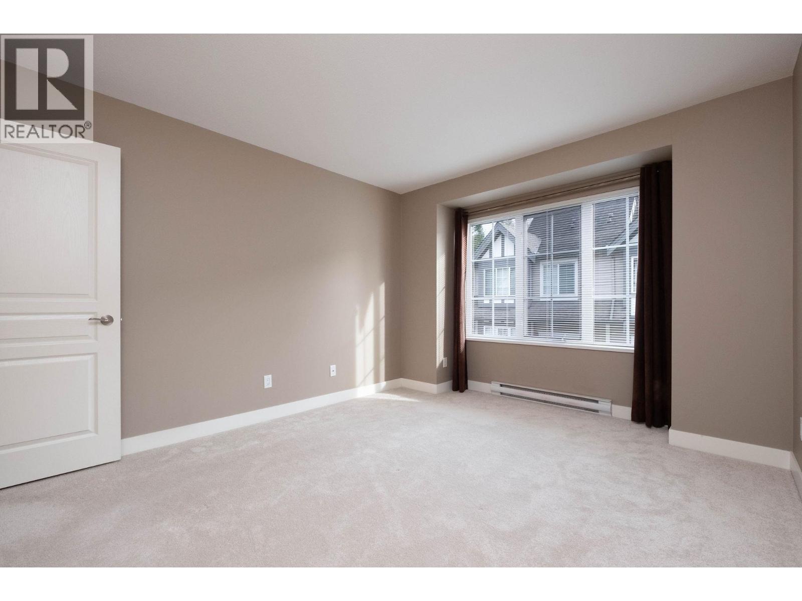 Listing Picture 21 of 33 : 24 8533 CUMBERLAND PLACE, Burnaby / 本拿比 - 魯藝地產 Yvonne Lu Group - MLS Medallion Club Member