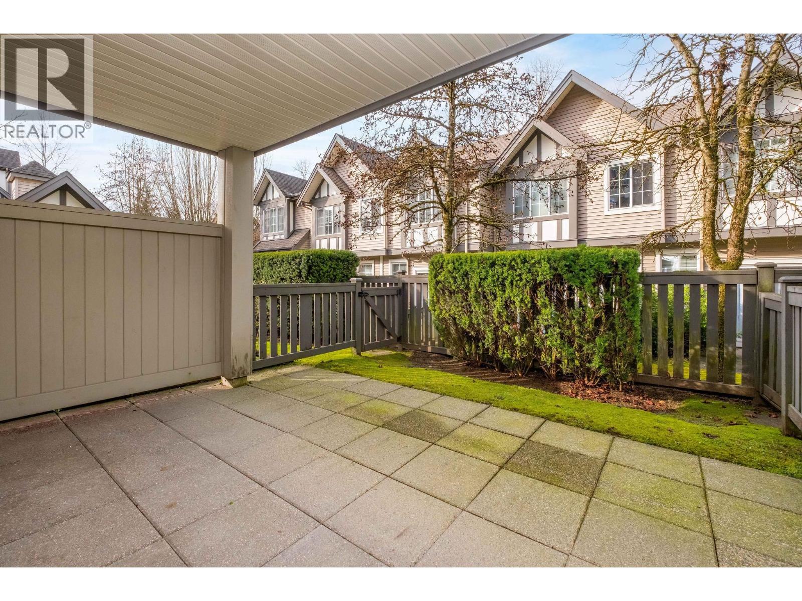 Listing Picture 31 of 33 : 24 8533 CUMBERLAND PLACE, Burnaby / 本拿比 - 魯藝地產 Yvonne Lu Group - MLS Medallion Club Member