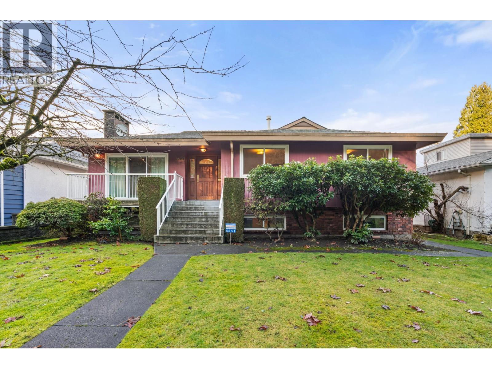 4651 W 16TH AVENUE, Vancouver, British Columbia