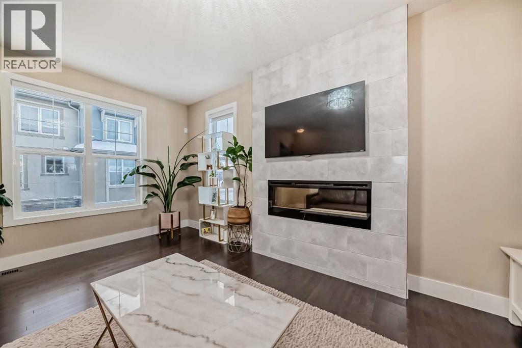 4 Quarry Lane Se, Calgary, Alberta  T2C 5N4 - Photo 2 - A2273527