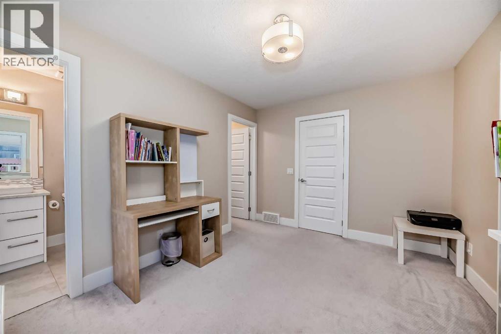 4 Quarry Lane Se, Calgary, Alberta  T2C 5N4 - Photo 19 - A2273527