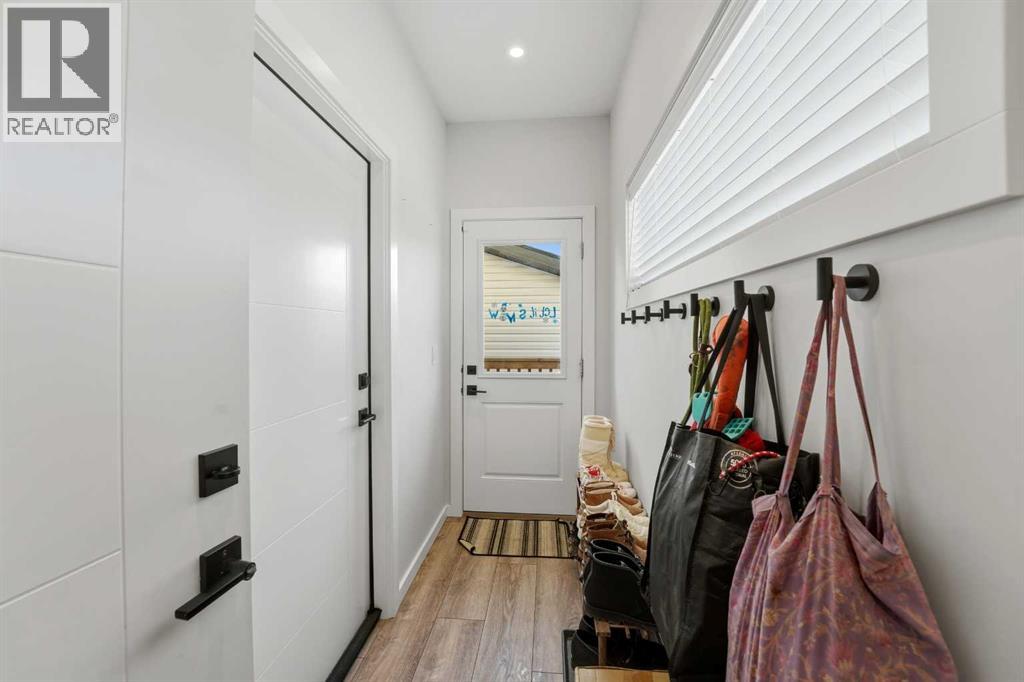 51 Lake Street, Rural Red Deer County, Alberta  T4E 3C9 - Photo 22 - A2275145