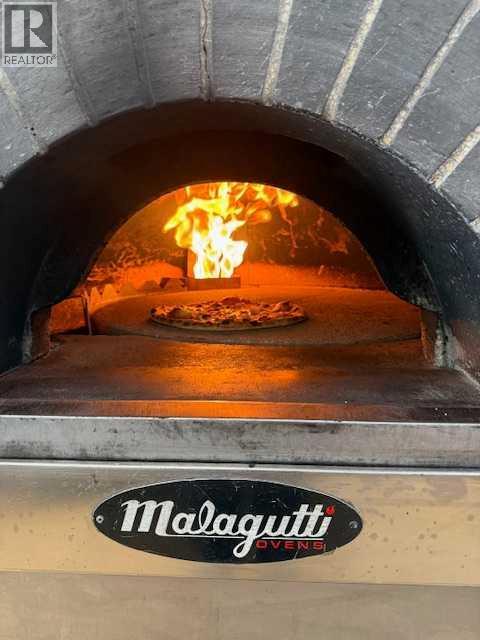 118, 30 Crestridge Common Sw, Calgary, Alberta  T3B 6K2 - Photo 2 - A2274480