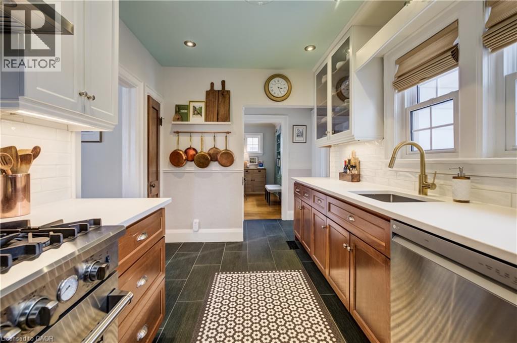 8 Lowrey Avenue S, Cambridge, Ontario  N1R 4Z1 - Photo 16 - 40800807