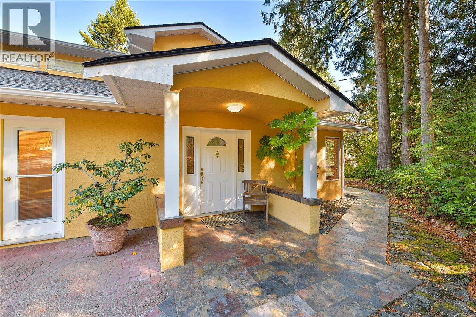 1470 Honeysuckle Pl, North Saanich, British Columbia  V8L 5J8 - Photo 7 - 1025626