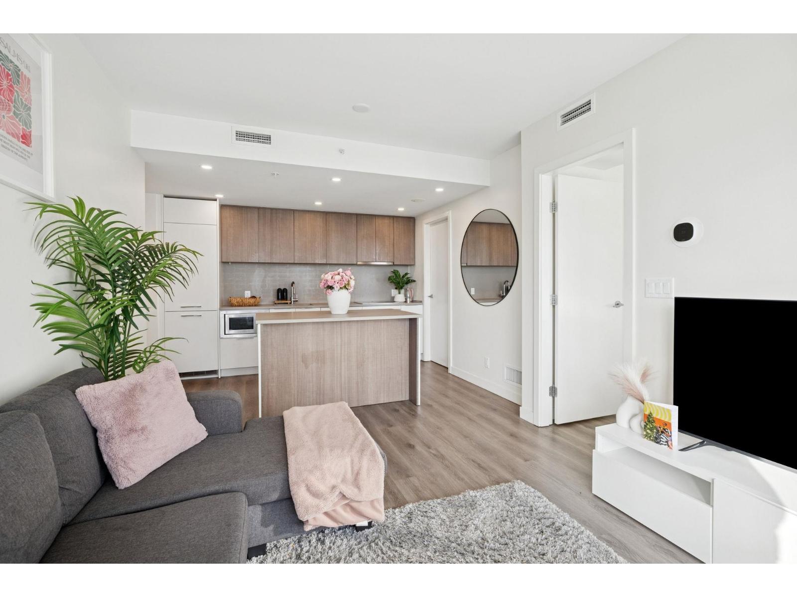 1604 13318 104 Street, Surrey, British Columbia  V3T 0R2 - Photo 6 - R3088378