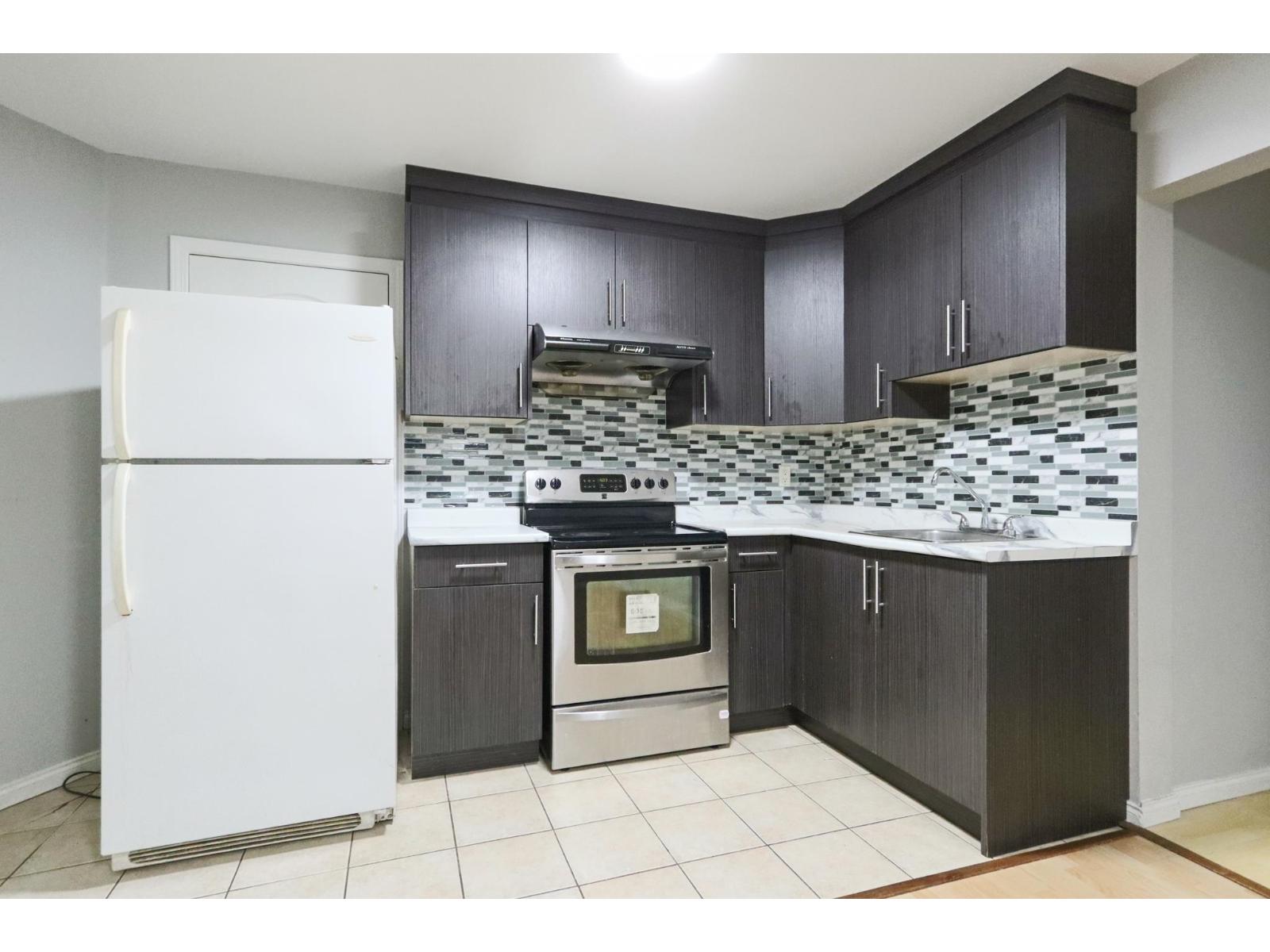 8068 146 Street, Surrey, British Columbia  V3S 9Y5 - Photo 9 - R3088386