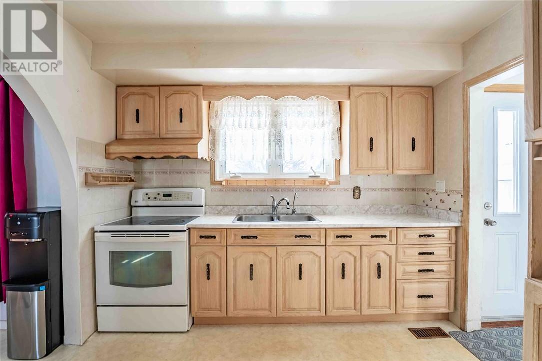 107 Vaillancourt Crescent, Chelmsford, Ontario  P0M 1L0 - Photo 16 - 2126247