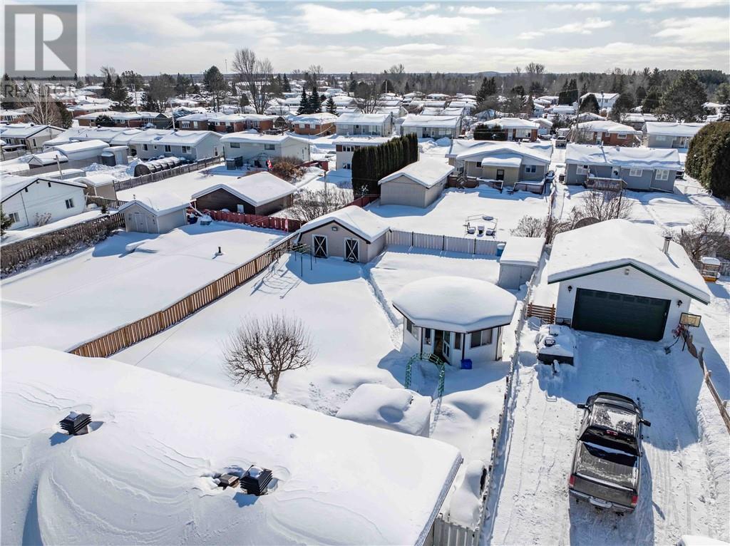 107 Vaillancourt Crescent, Chelmsford, Ontario  P0M 1L0 - Photo 49 - 2126247