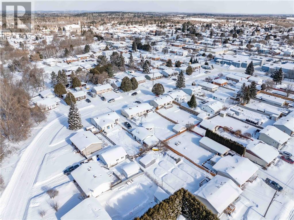 107 Vaillancourt Crescent, Chelmsford, Ontario  P0M 1L0 - Photo 55 - 2126247