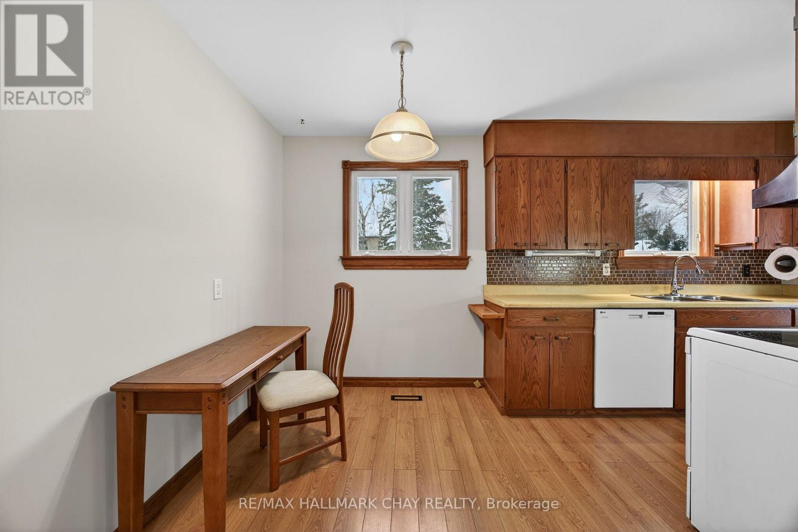 15 Curtiss Court, Barrie, Ontario  L4M 2M6 - Photo 19 - S12723288