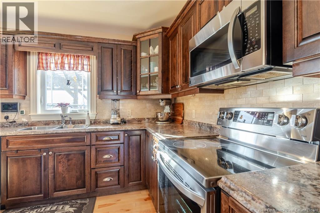 18 Burnett Street, Oromocto, New Brunswick  E2V 0J4 - Photo 13 - NB132049