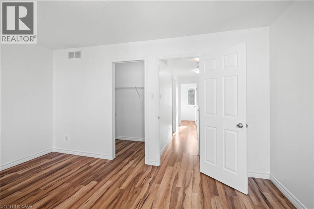 10 Foxglove Crescent Unit# 18, Kitchener, Ontario  N2E 0E1 - Photo 12 - 40803931