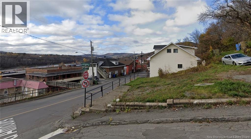 27 Rue D'amours, Edmundston, New Brunswick  E3V 1Y1 - Photo 5 - NB133253