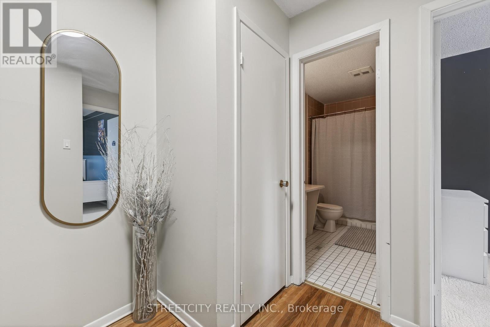 282 Homestead Crescent, London North, Ontario  N6G 2E5 - Photo 32 - X12774318