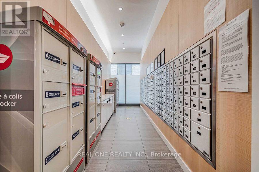 812 - 45 Charles Street E, Toronto (Church-Yonge Corridor), Ontario  M4Y 0B8 - Photo 4 - C12774282