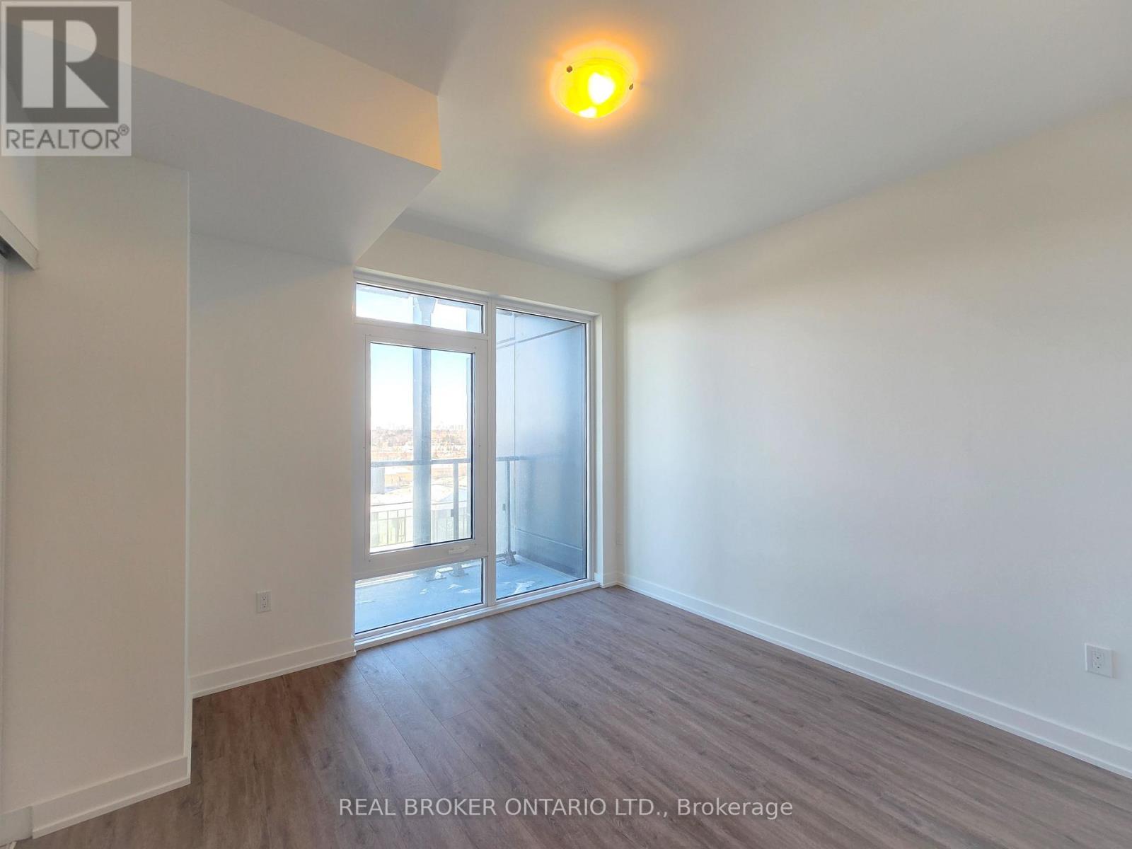 1108 - 1 Quarrington Lane, Toronto, Ontario  M3C 0S4 - Photo 11 - C12774286