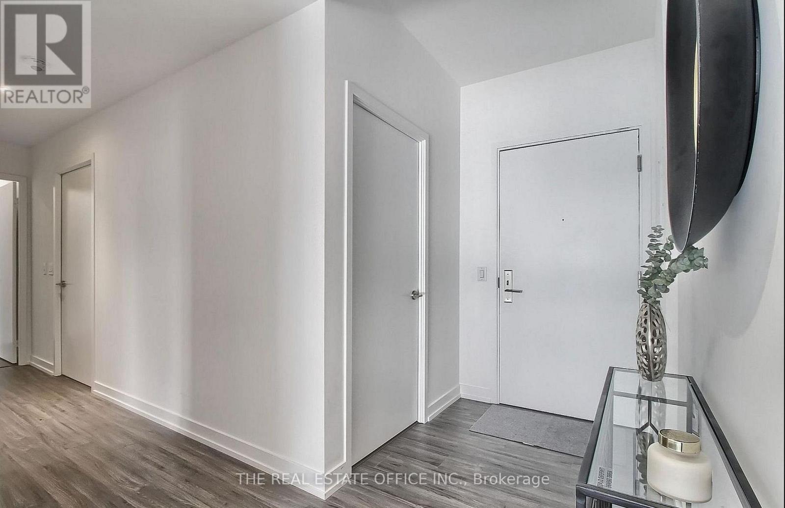 2903 - 20 Edward Street, Toronto (Bay Street Corridor), Ontario  M5G 0C5 - Photo 8 - C12774296