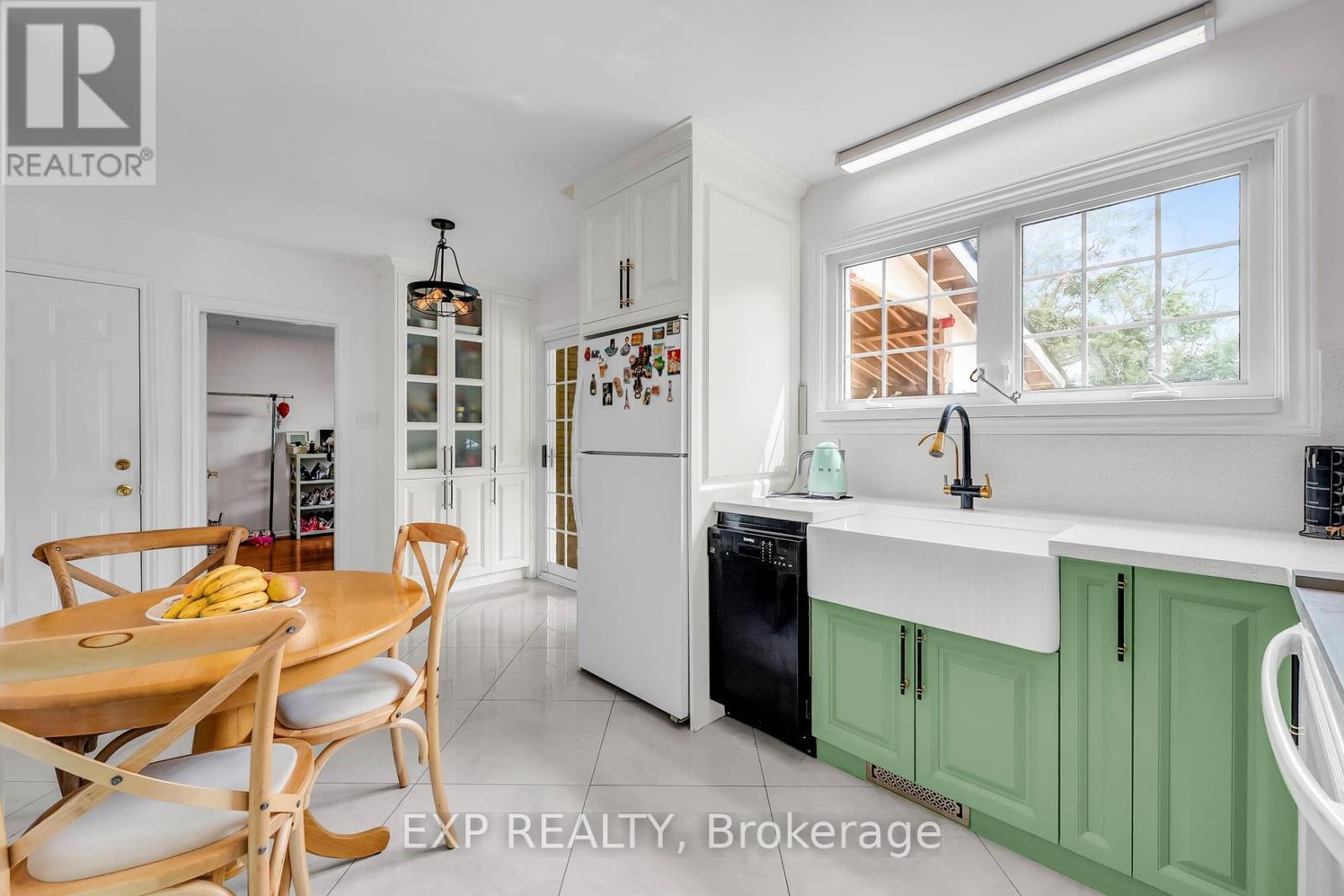 223 Violet Court, Oshawa, Ontario  L1G 3E6 - Photo 11 - E12774302