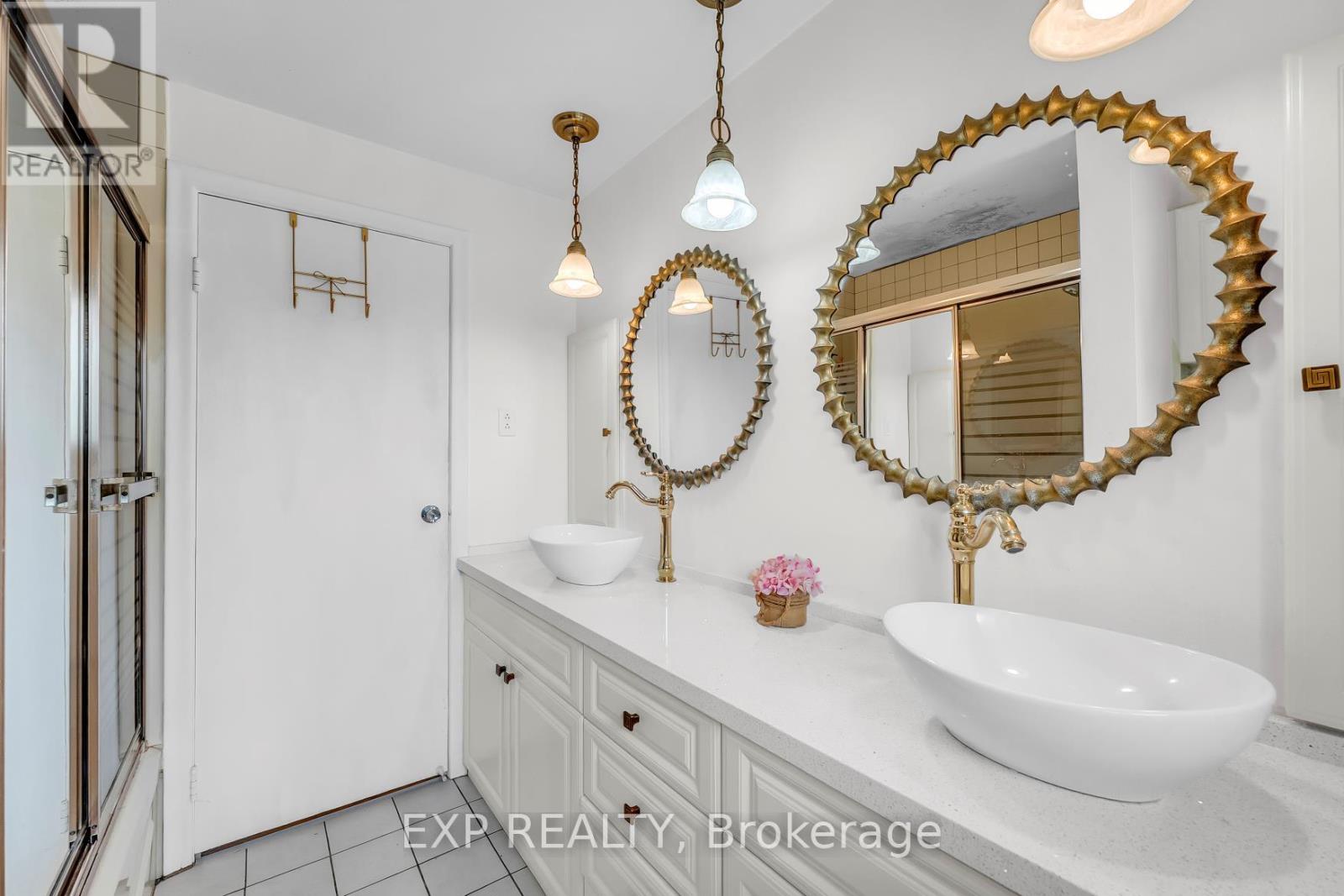 223 Violet Court, Oshawa, Ontario  L1G 3E6 - Photo 21 - E12774302