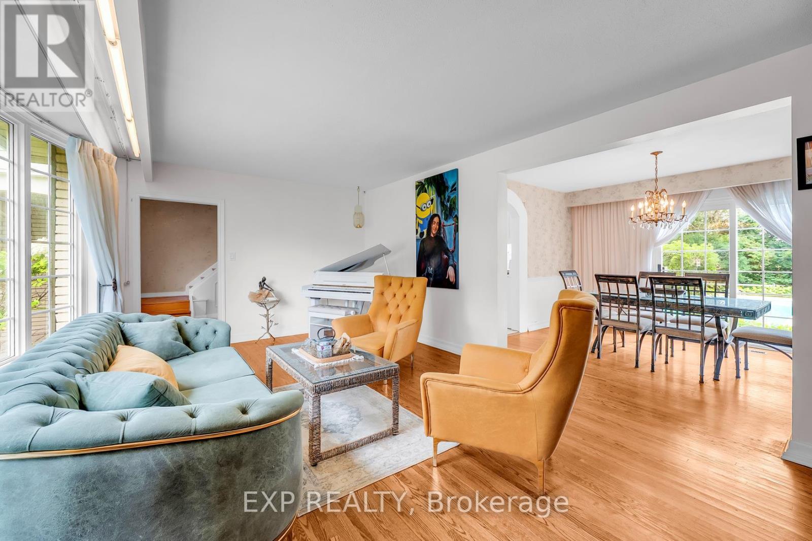 223 Violet Court, Oshawa, Ontario  L1G 3E6 - Photo 6 - E12774302