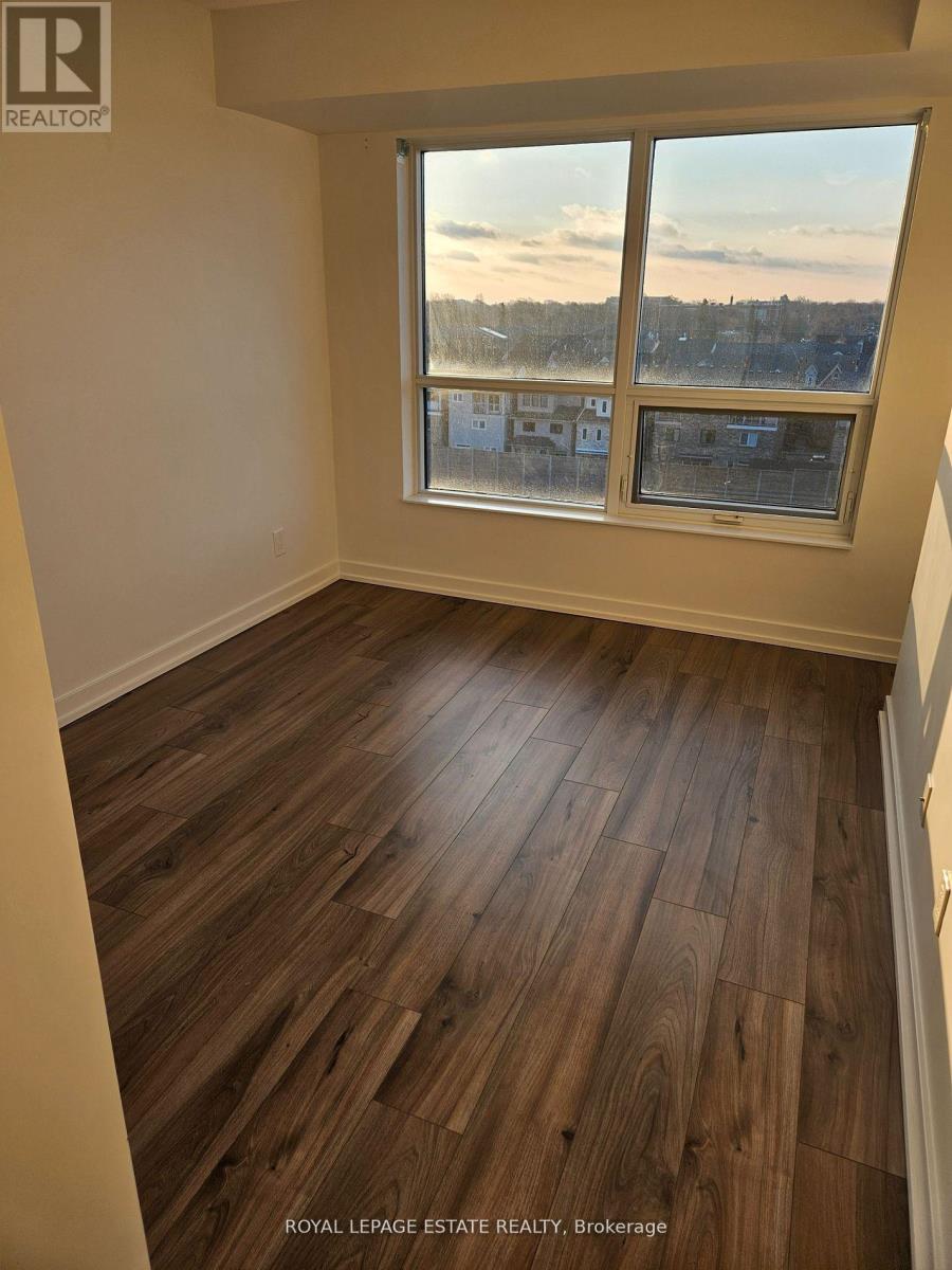 722 - 8 Trent Avenue, Toronto, Ontario  M4C 0A6 - Photo 6 - E12774314