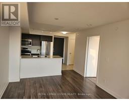 722 - 8 TRENT AVENUE, Toronto, Ontario