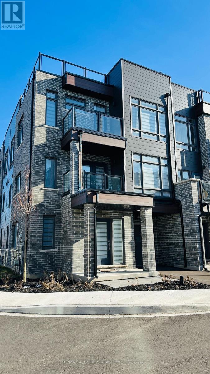 67 Wyn Wood Lane, Orillia, Ontario  L3V 8P7 - Photo 2 - S12774264