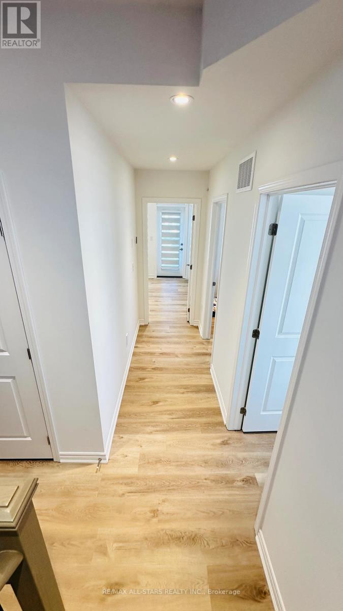 67 Wyn Wood Lane, Orillia, Ontario  L3V 8P7 - Photo 22 - S12774264