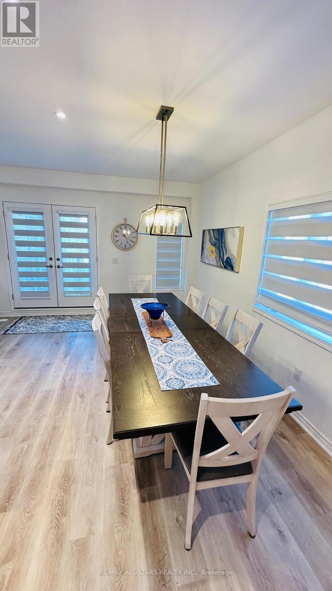 67 Wyn Wood Lane, Orillia, Ontario  L3V 8P7 - Photo 25 - S12774264