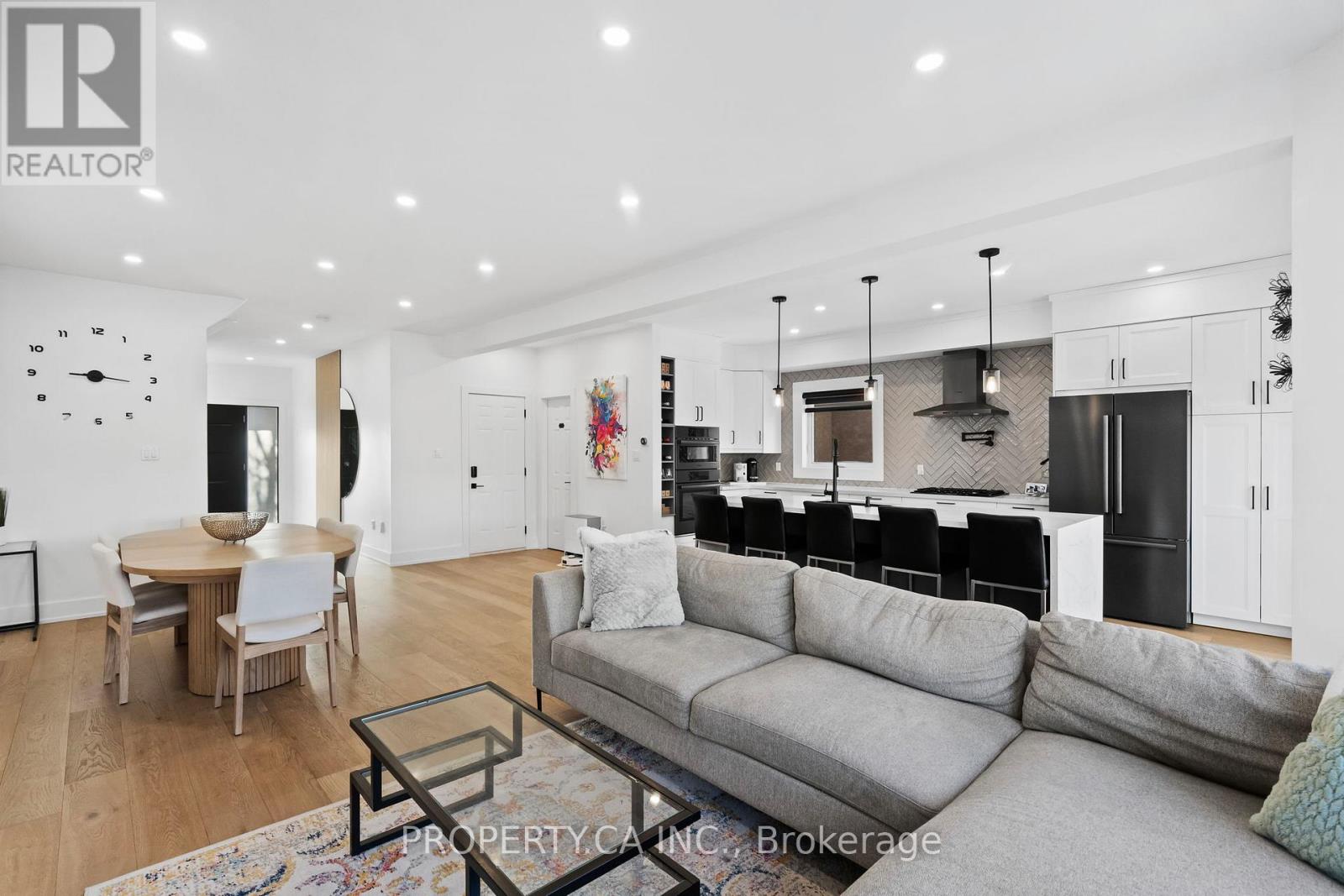 44 Andrew Hill Drive, Vaughan, Ontario  L4H 0H3 - Photo 10 - N12774328