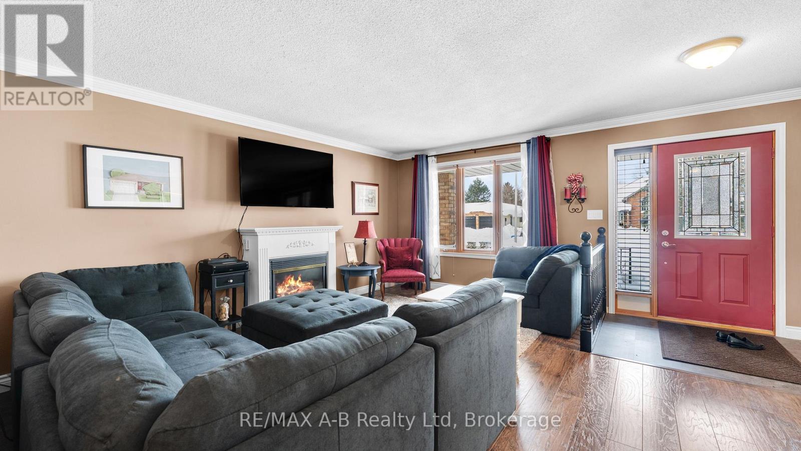 87 Napier Street, West Perth, Ontario  N0K 1N0 - Photo 6 - X12773326