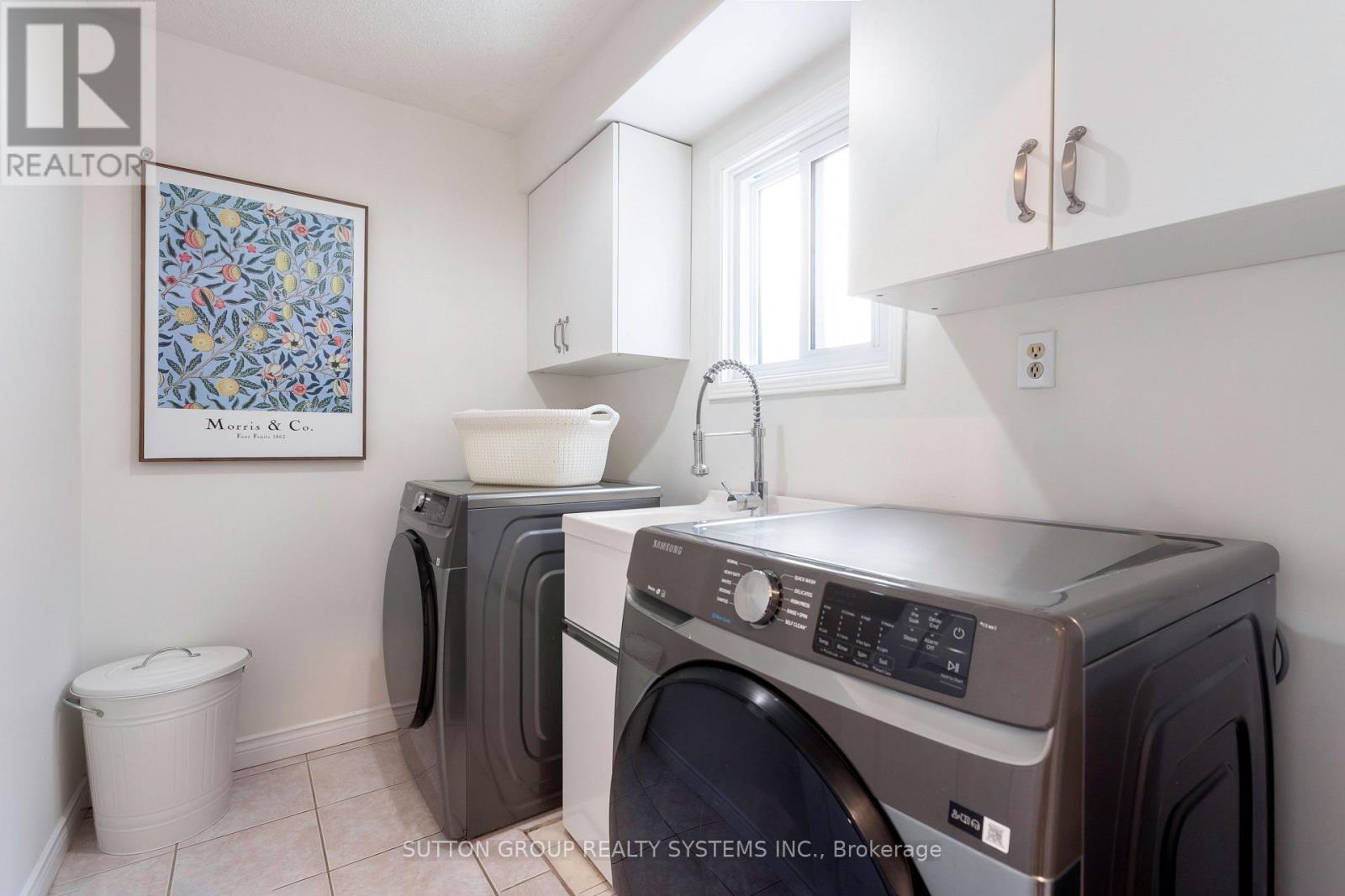 1135 Manor Road, Oakville, Ontario  L6M 1G3 - Photo 14 - W12774292