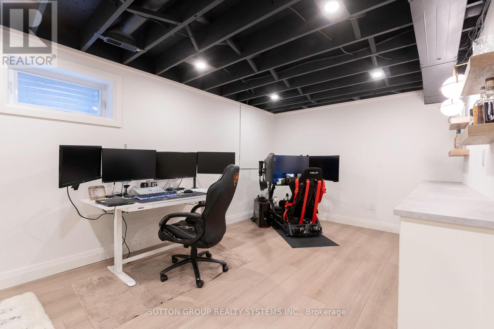 1135 Manor Road, Oakville, Ontario  L6M 1G3 - Photo 26 - W12774292