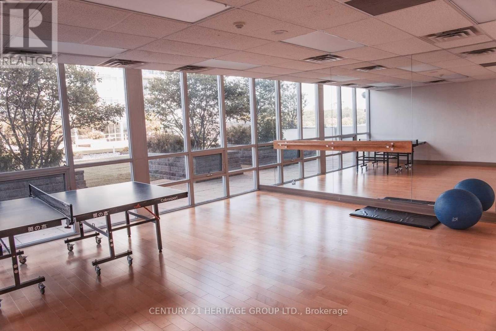 702 - 1910 Lake Shore Boulevard W, Toronto (High Park-Swansea), Ontario  M6S 1A2 - Photo 10 - W12774308