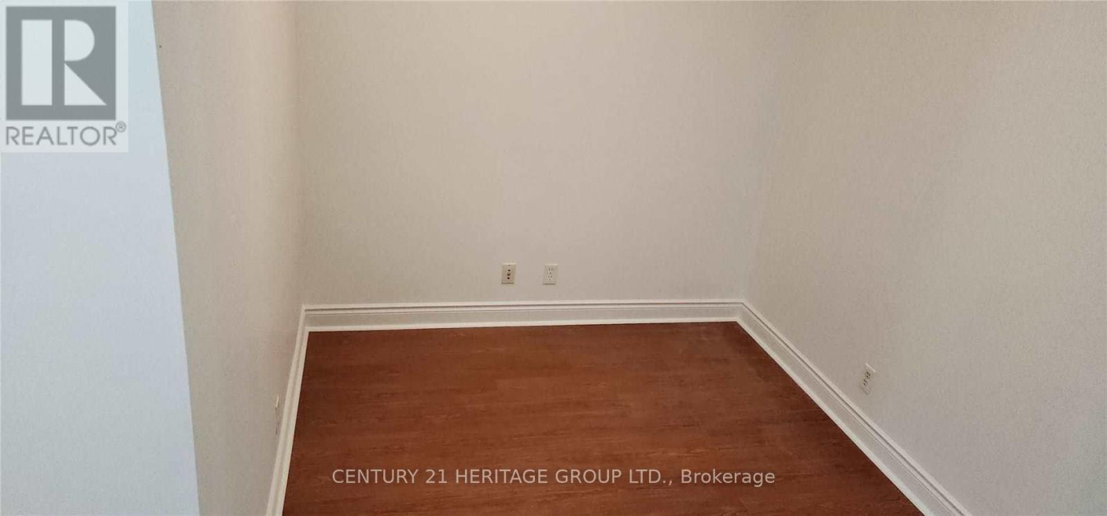 702 - 1910 Lake Shore Boulevard W, Toronto (High Park-Swansea), Ontario  M6S 1A2 - Photo 19 - W12774308