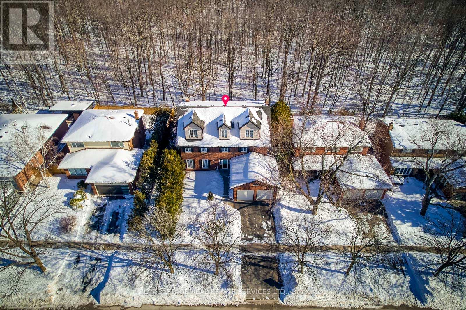 1462 GRAND BOULEVARD, Oakville, Ontario