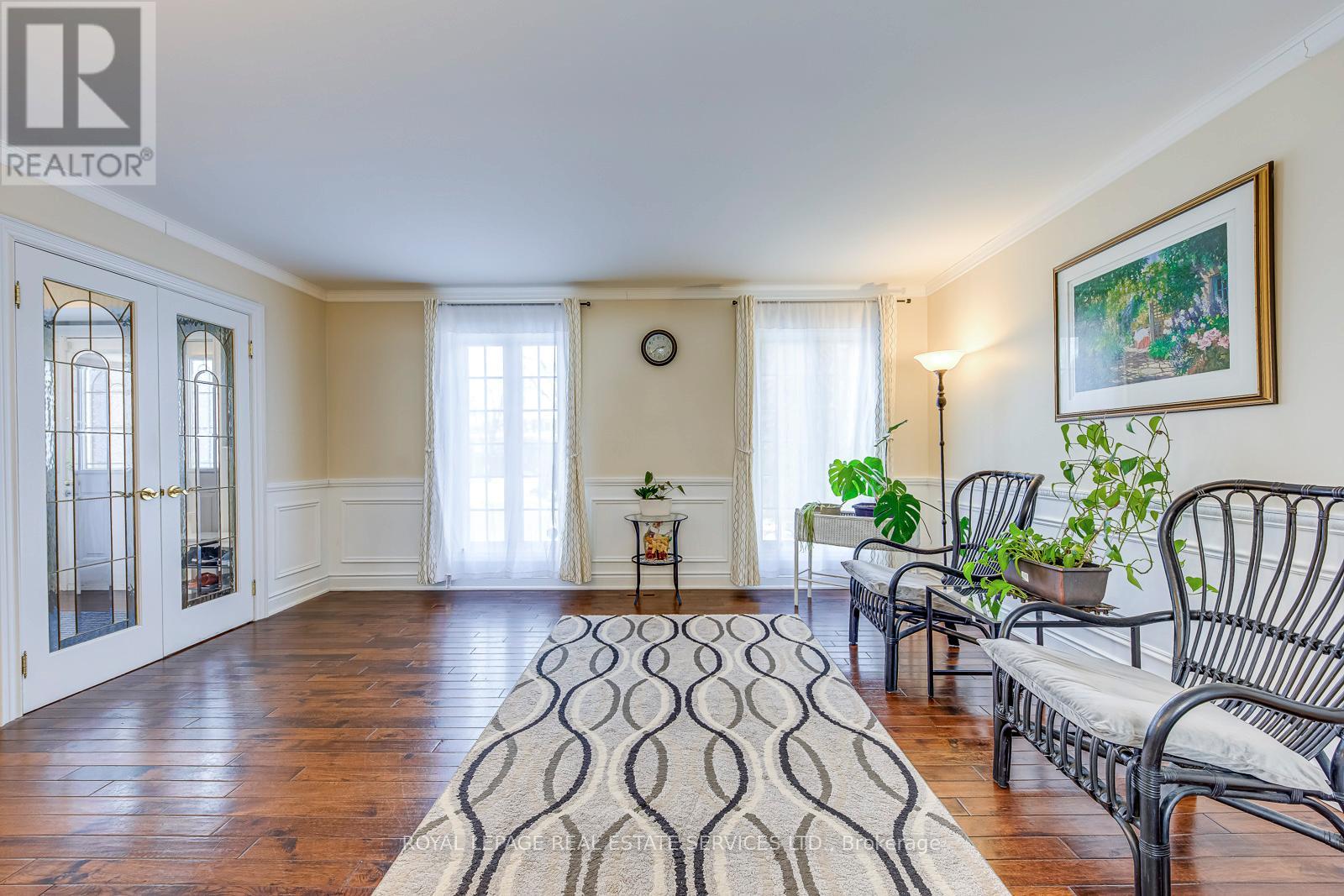 1462 Grand Boulevard, Oakville, Ontario  L6H 3E6 - Photo 10 - W12774316