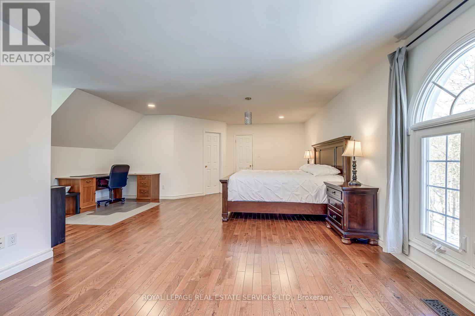 1462 Grand Boulevard, Oakville, Ontario  L6H 3E6 - Photo 39 - W12774316