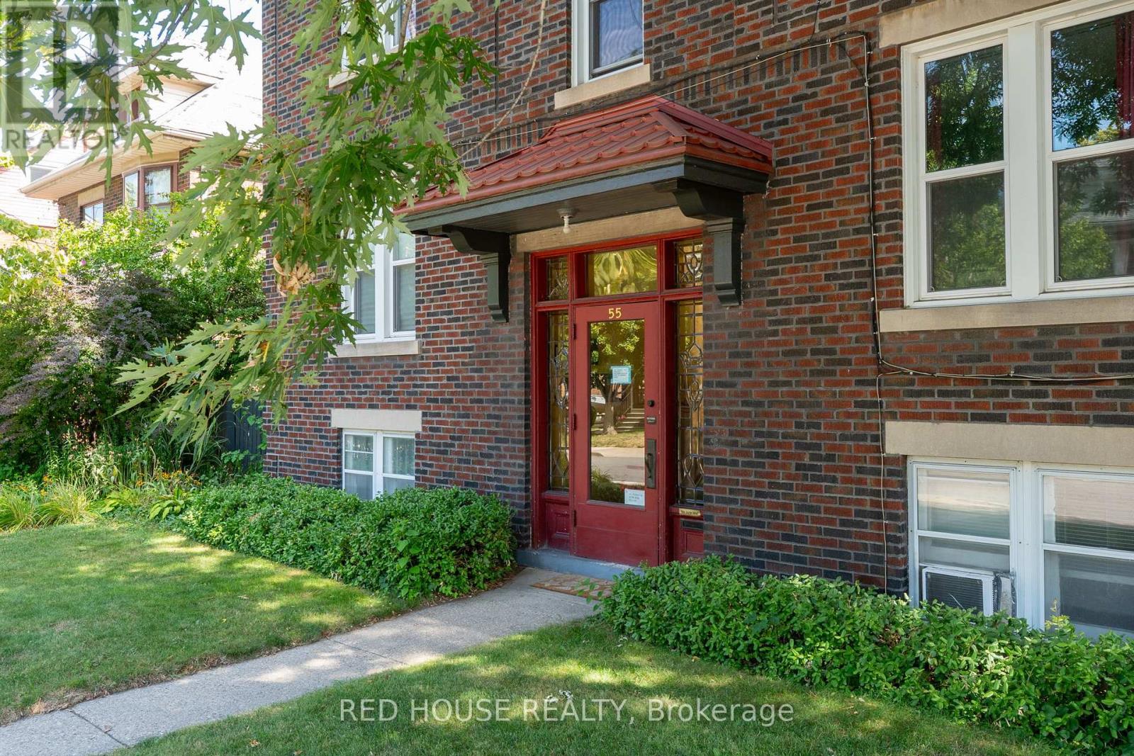 55 Balsam Avenue S, Hamilton, Ontario  L8M 3A9 - Photo 5 - X12774266