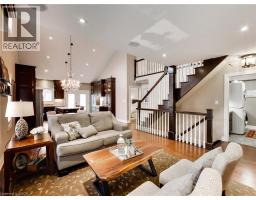 89 TOULON Avenue, Ancaster, Ontario