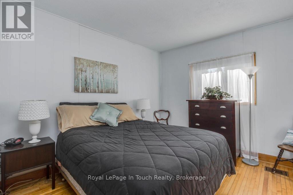 450 Assiniboia Street, Tay (Port Mcnicoll), Ontario  L0K 1R0 - Photo 13 - S12774362