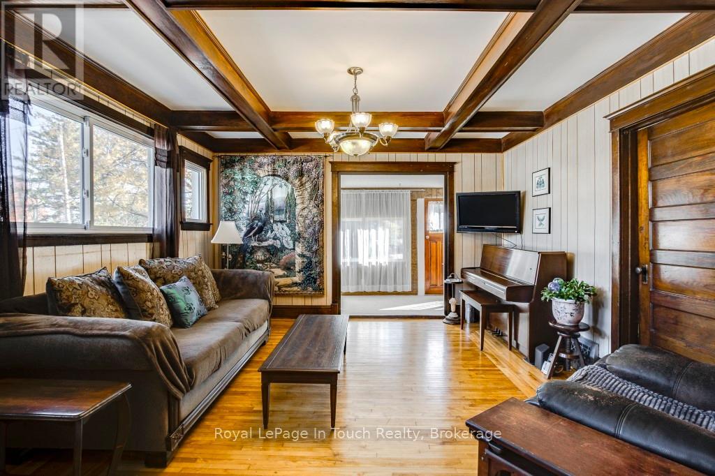 450 Assiniboia Street, Tay (Port Mcnicoll), Ontario  L0K 1R0 - Photo 5 - S12774362