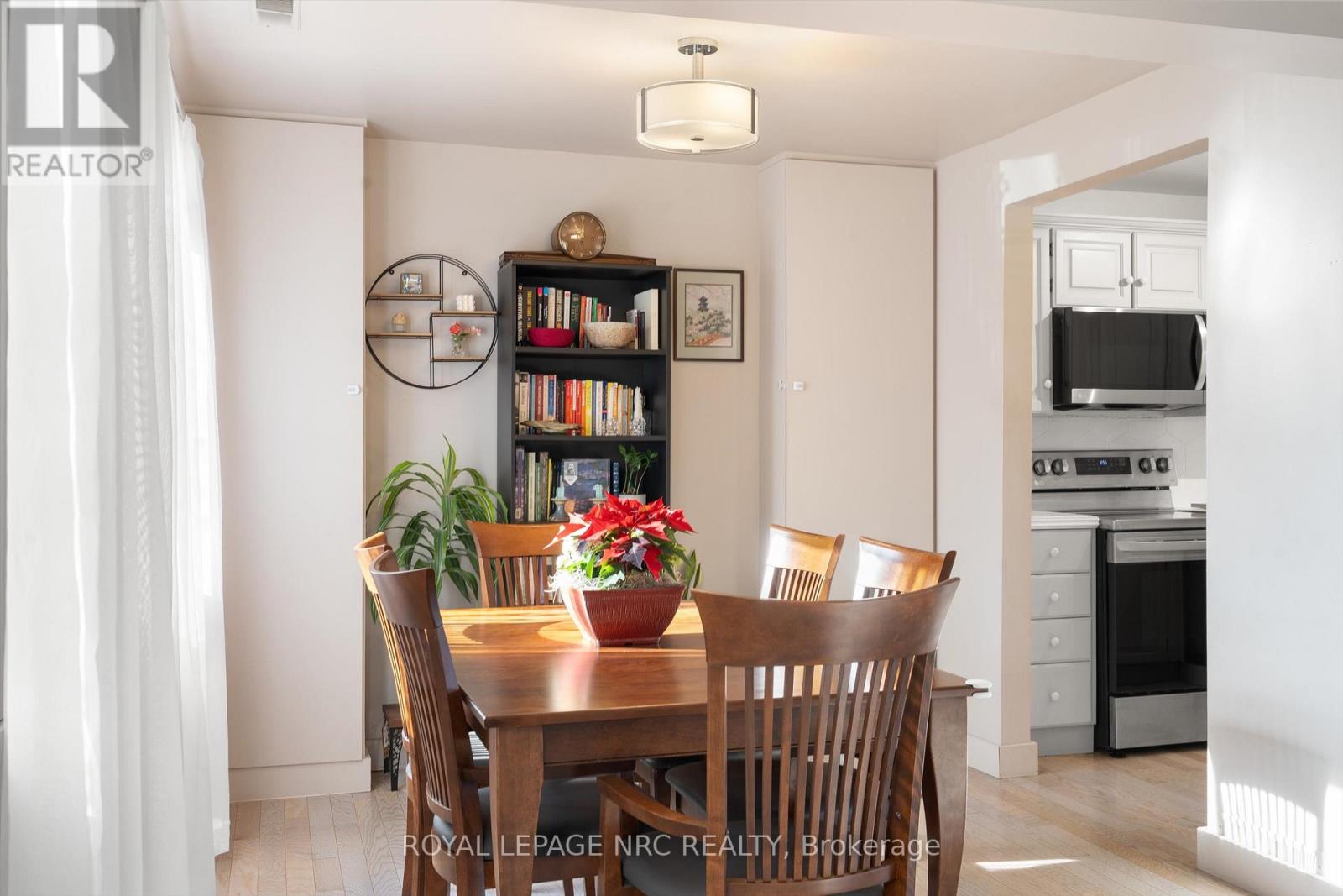 89 1/2 Albert Street, St. Catharines, Ontario  L2R 2H2 - Photo 16 - X12774344