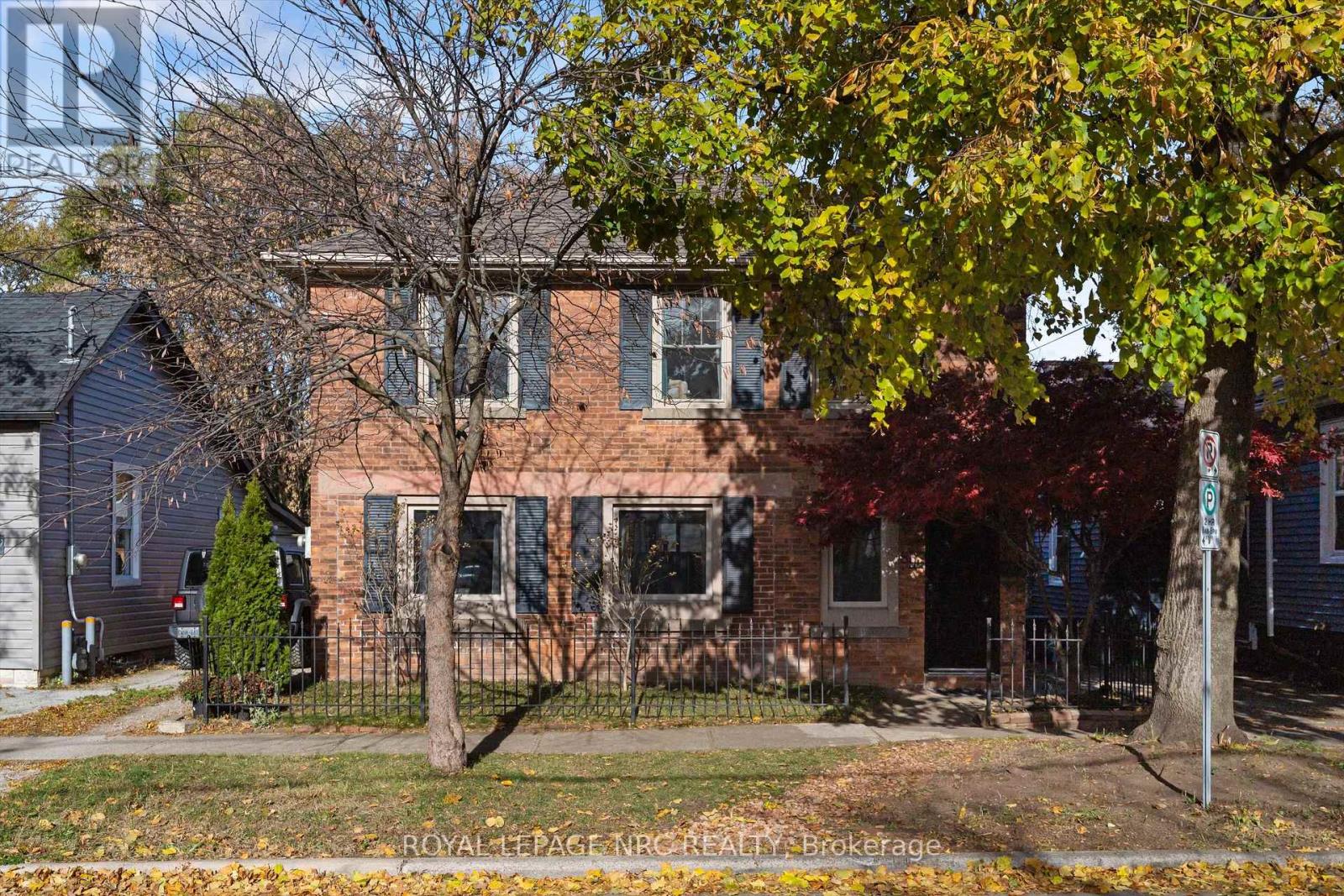 89 1/2 Albert Street, St. Catharines, Ontario  L2R 2H2 - Photo 3 - X12774344